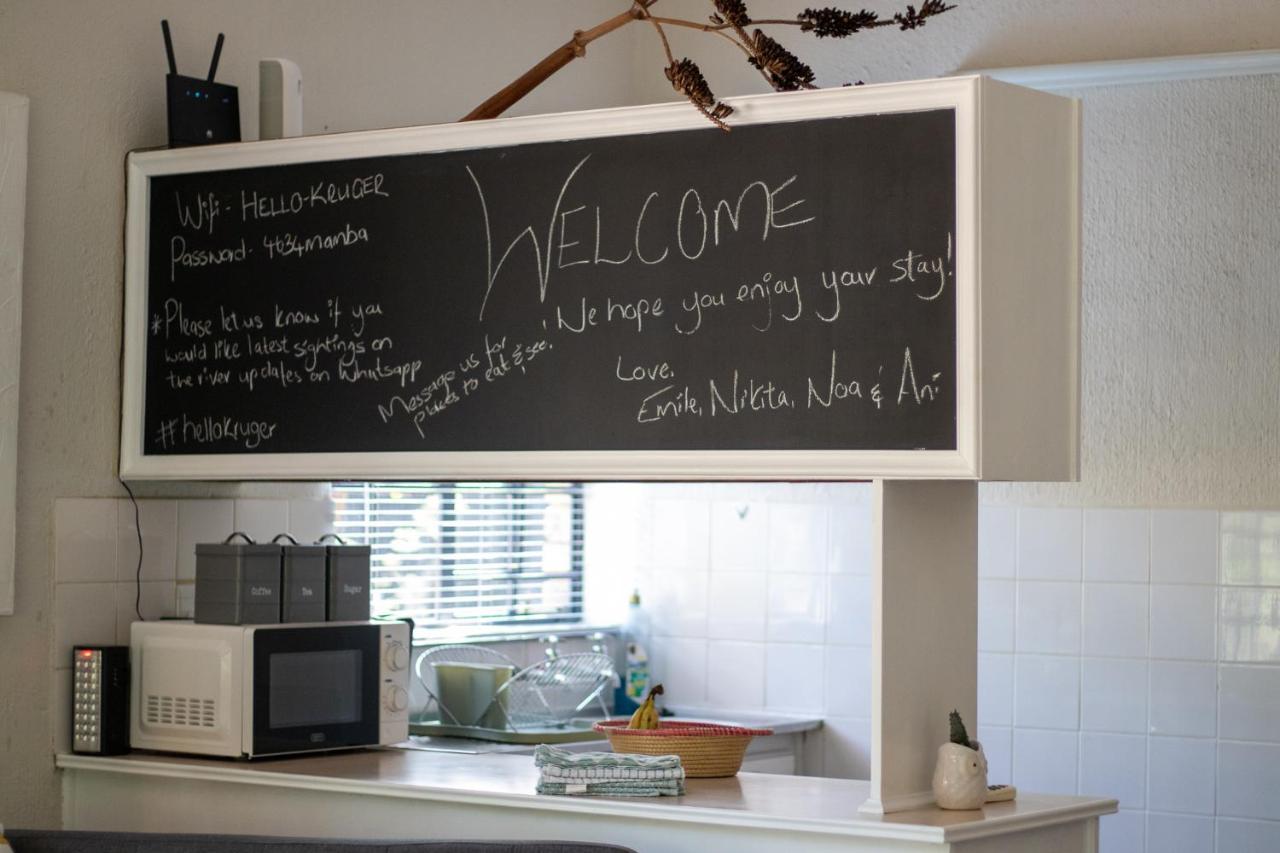 Hello Kruger Hideaway Cottage & Skilpad Studio Marloth Park Buitenkant foto